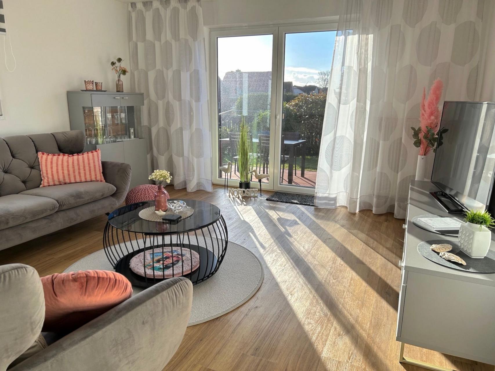 Deichwärts Carolinensiel Foto 5